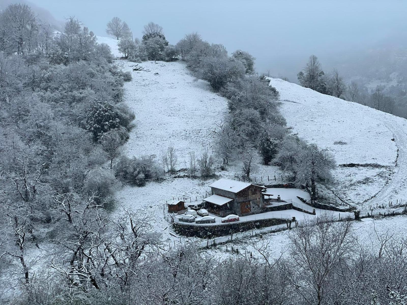 Fuente Oscura Διαμέρισμα Ramales de la Victoria Εξωτερικό φωτογραφία